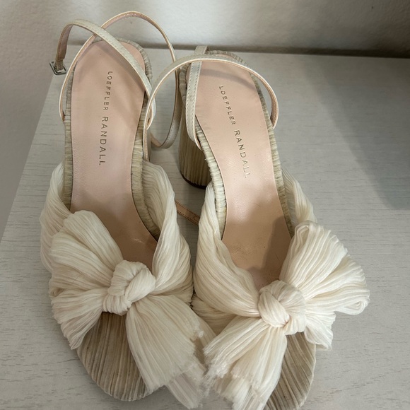 Loeffler Randall Camellia Bow Heels - Picture 4 of 4